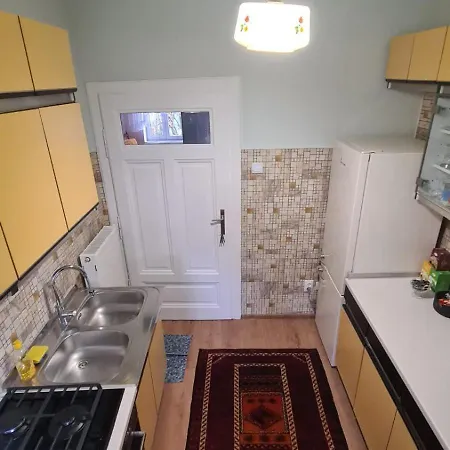 Live Bosnian Life * Sarajevo