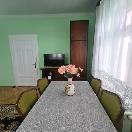 Live Bosnian Life * Sarajevo