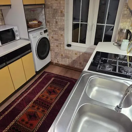 Live Bosnian Life Apartmán *